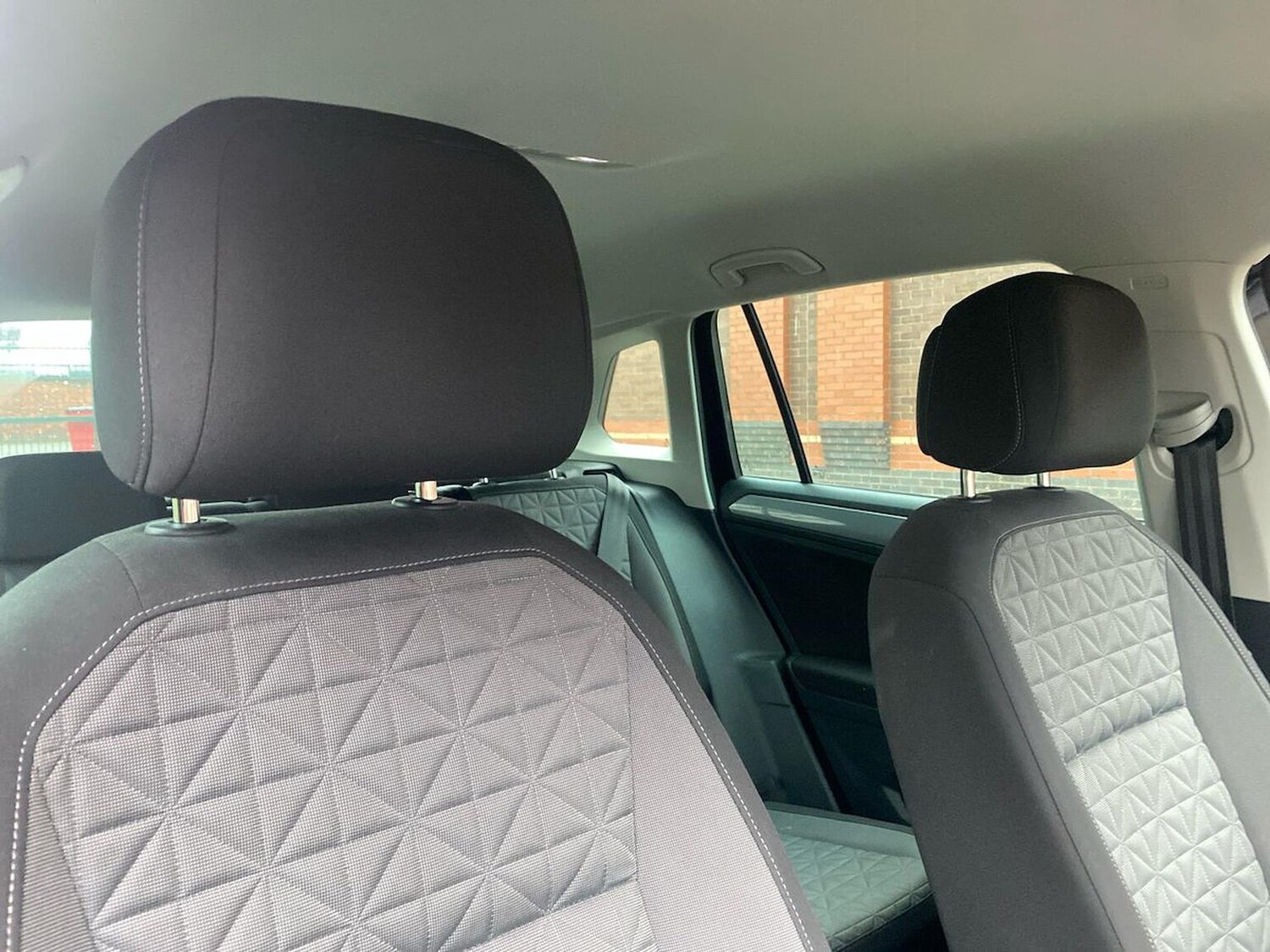 Used Volkswagen Tiguan 2021 for sale - 76490651: Photo 31