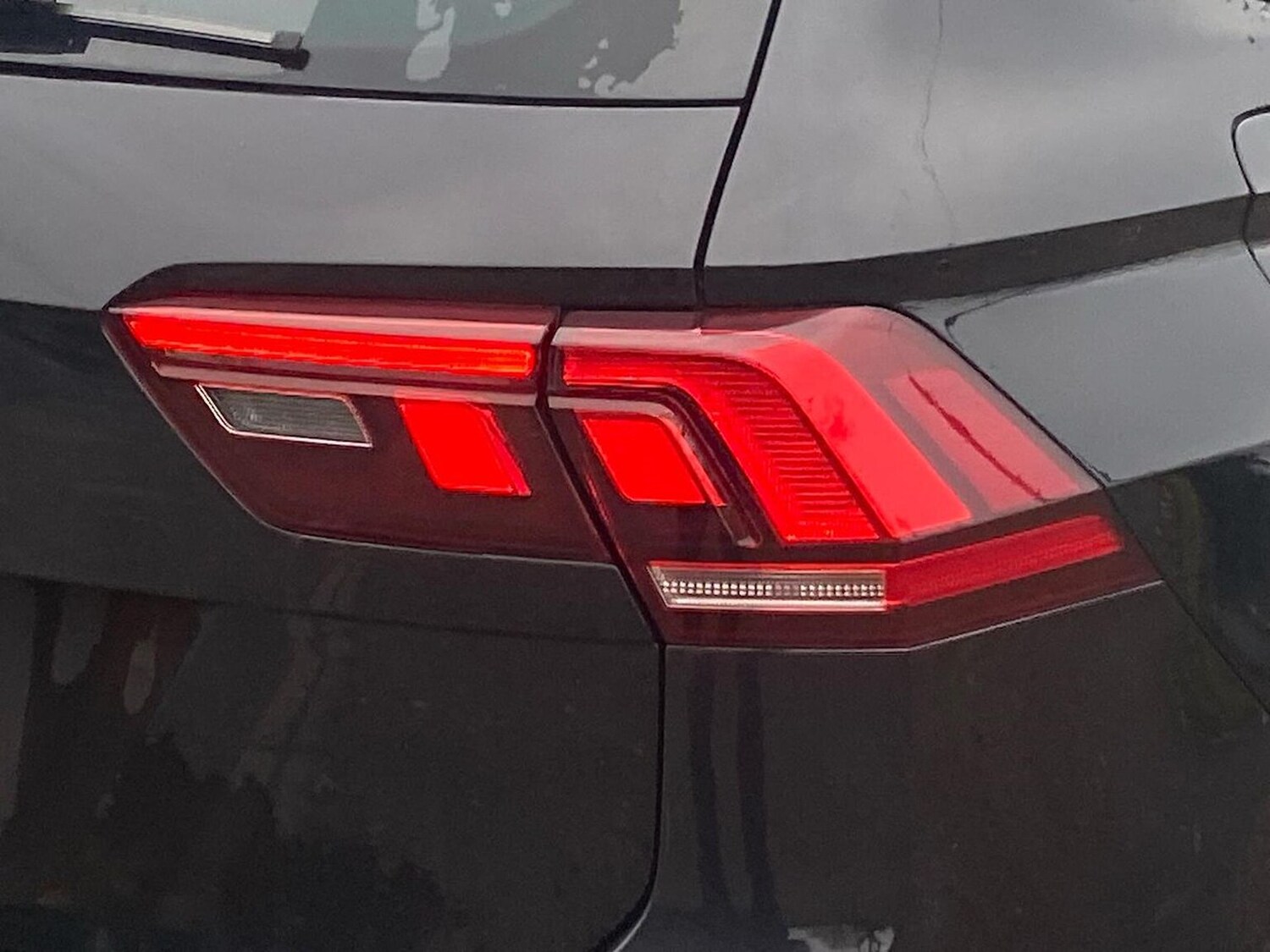 Used Volkswagen Tiguan 2021 for sale - 76490651: Photo 35