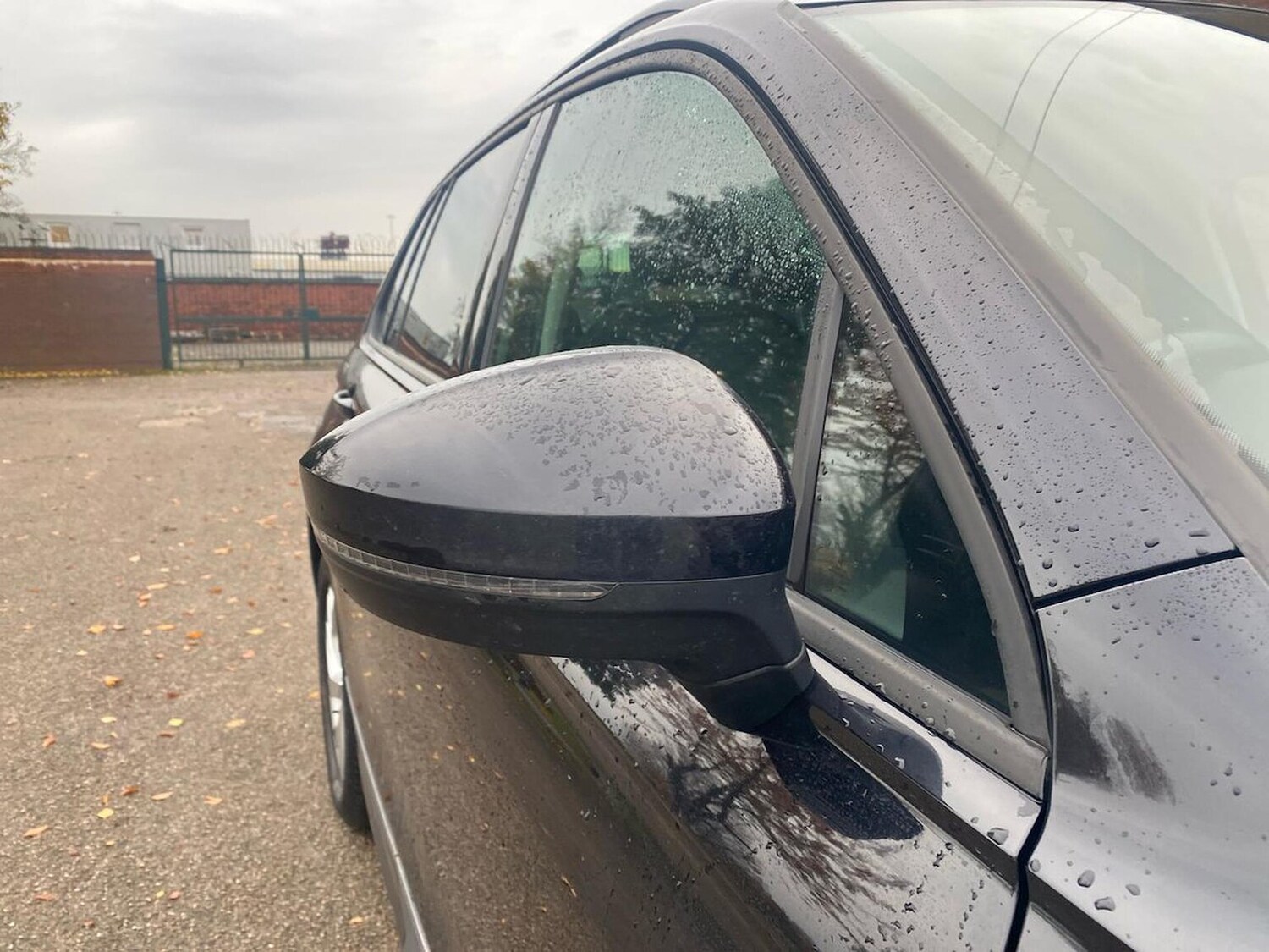 Used Volkswagen Tiguan 2021 for sale - 76490651: Photo 37