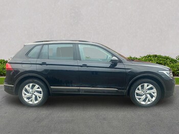 Used Volkswagen Tiguan 2021 for sale - 76490651: Photo