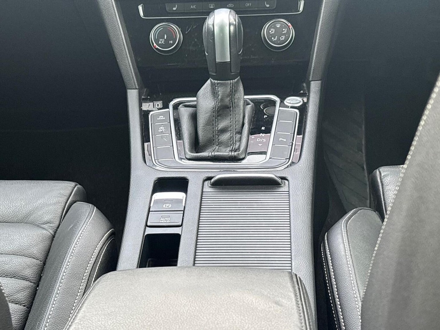 Used Volkswagen Passat 2019 for sale - 77516484: Photo 13