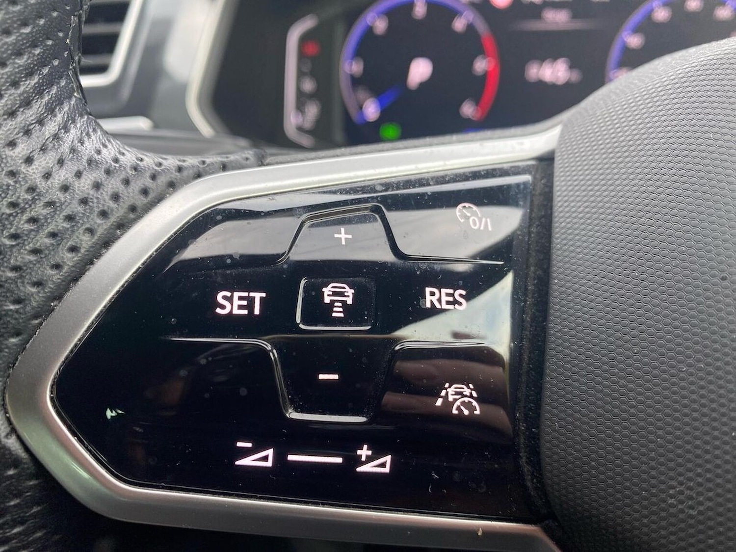 Used Volkswagen Tiguan 2022 for sale - 76430829: Photo 27