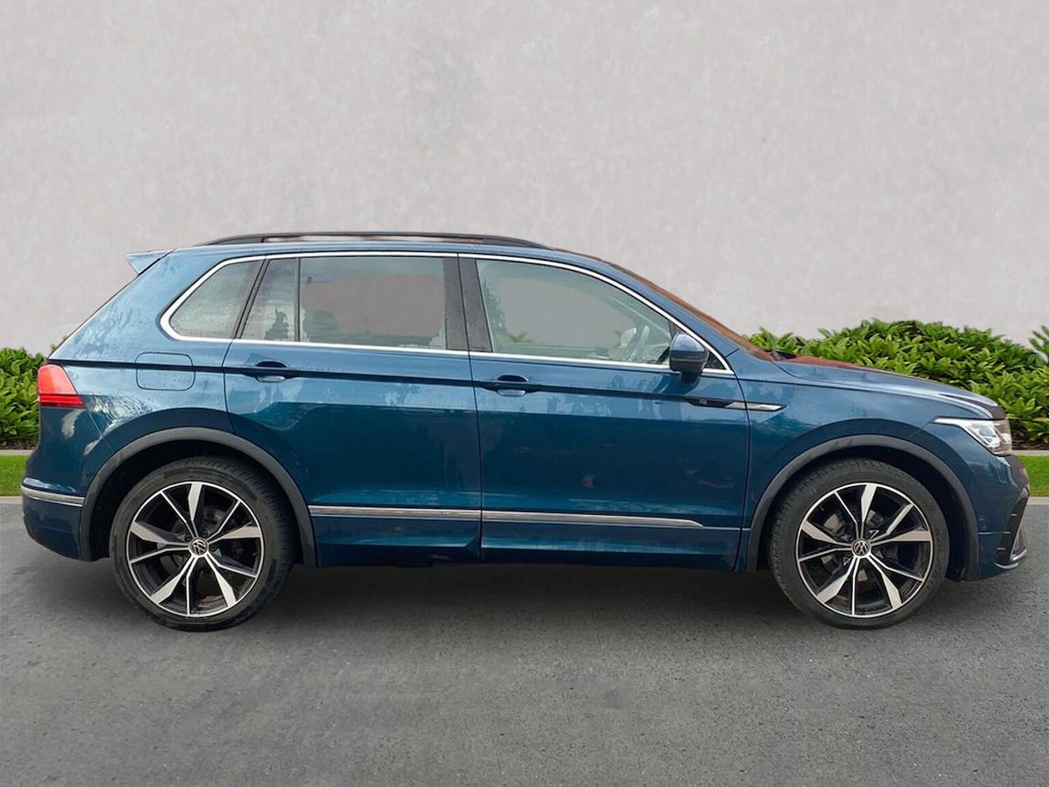 Used Volkswagen Tiguan 2022 for sale - 76430829: Photo 3