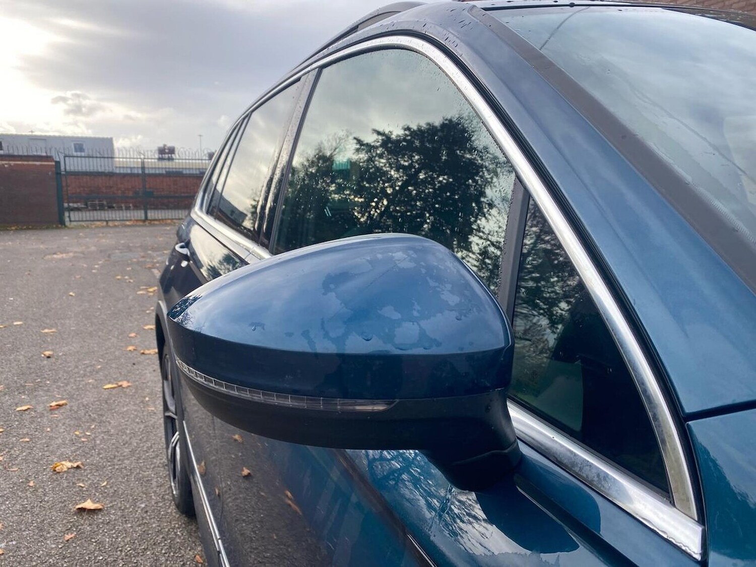 Used Volkswagen Tiguan 2022 for sale - 76430829: Photo 37