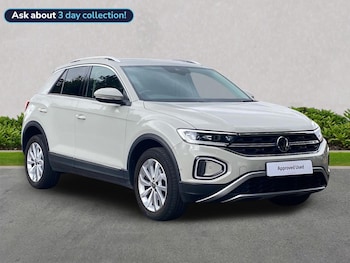 Used Volkswagen T-Roc 2023 for sale - 79386130: Photo