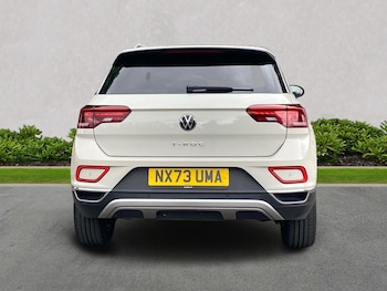 Used Volkswagen T-Roc 2023 for sale - 79386130: Photo