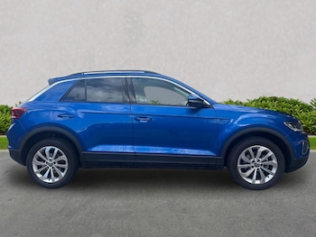 Used Volkswagen T-Roc 2025 for sale - 79386129: Photo
