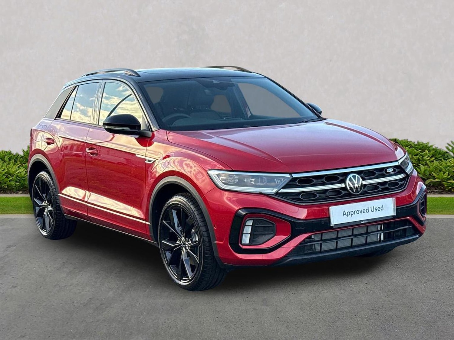 Used Volkswagen T-Roc 2025 for sale - 78018470: Photo 1