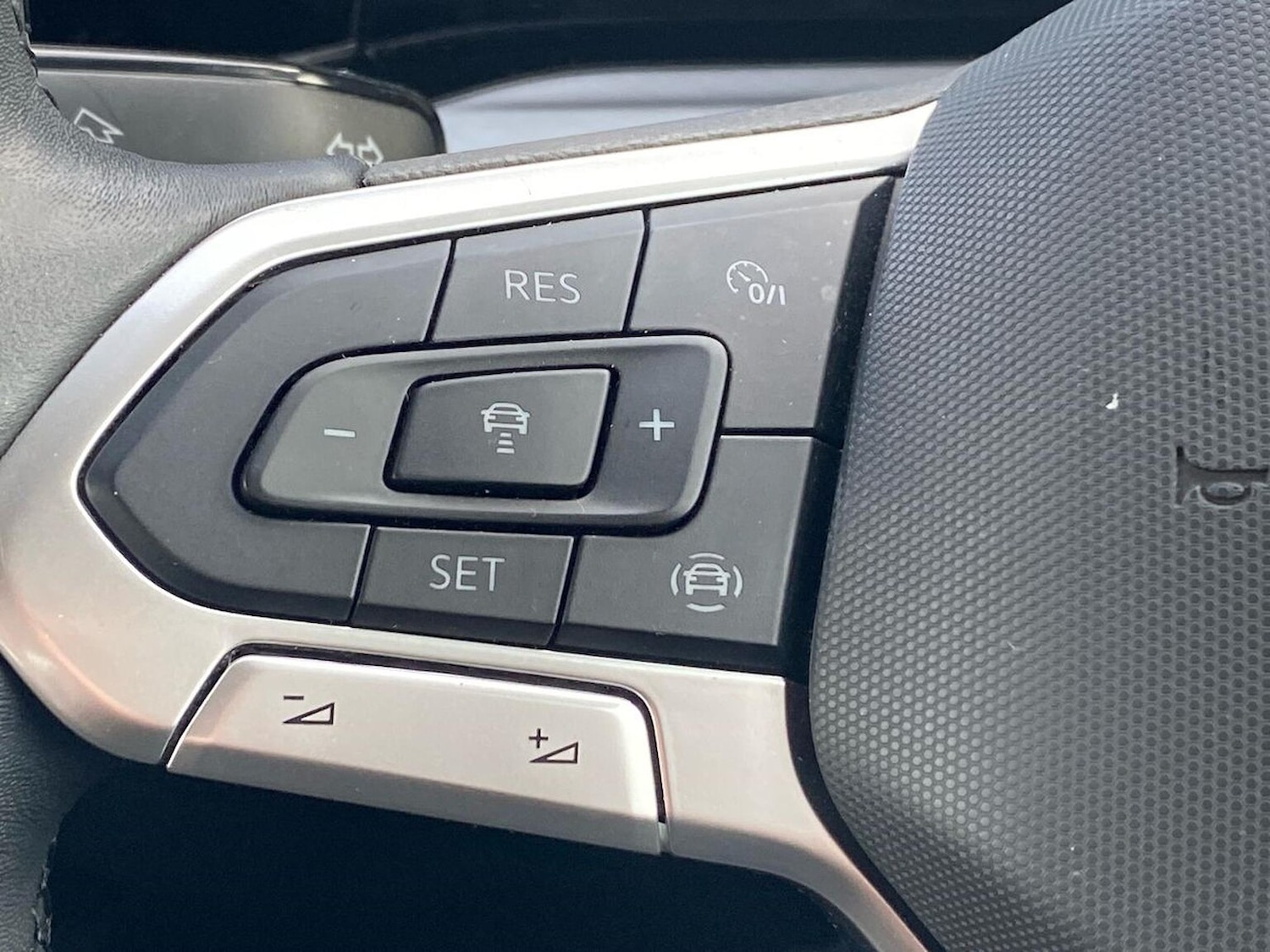 Used Volkswagen Golf 2023 for sale - 77888625: Photo 27