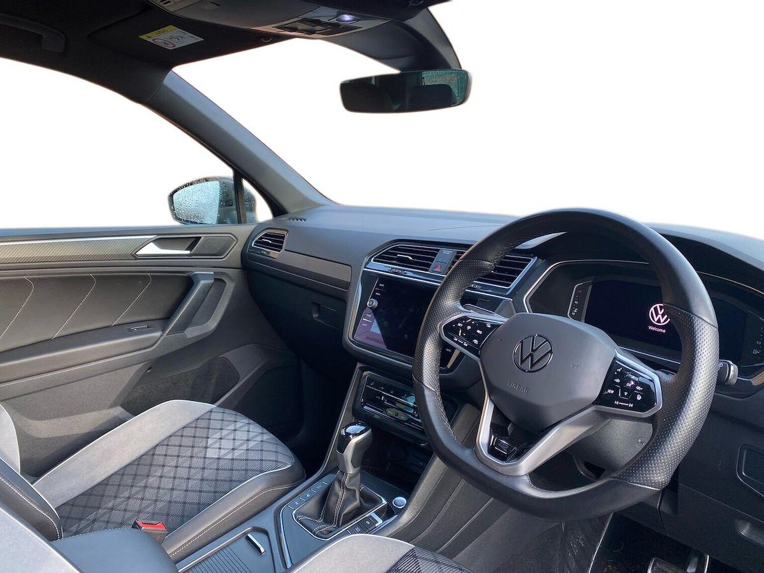 Used Volkswagen Tiguan 2023 for sale - 76490652: Photo 15