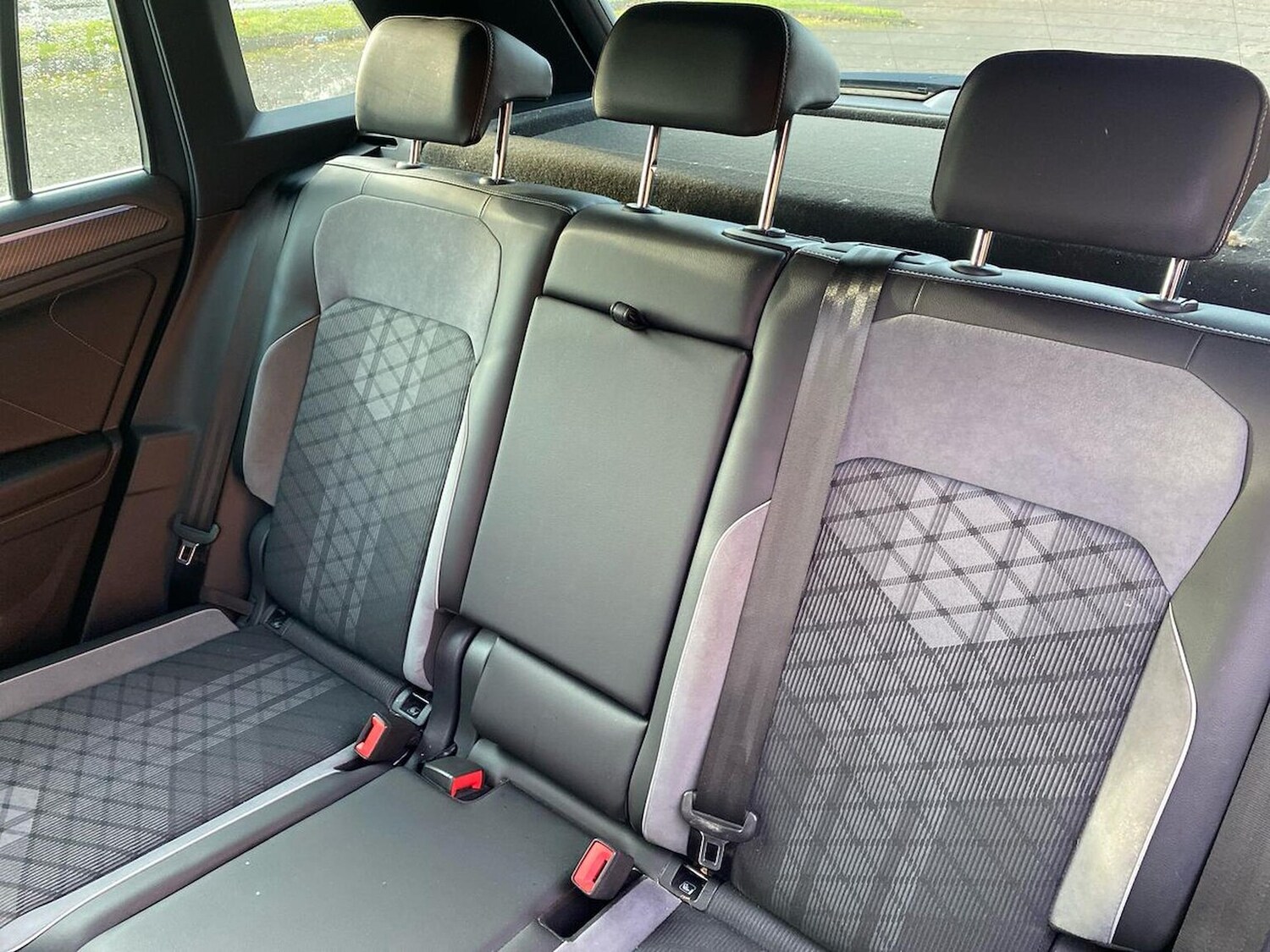 Used Volkswagen Tiguan 2023 for sale - 76490652: Photo 16