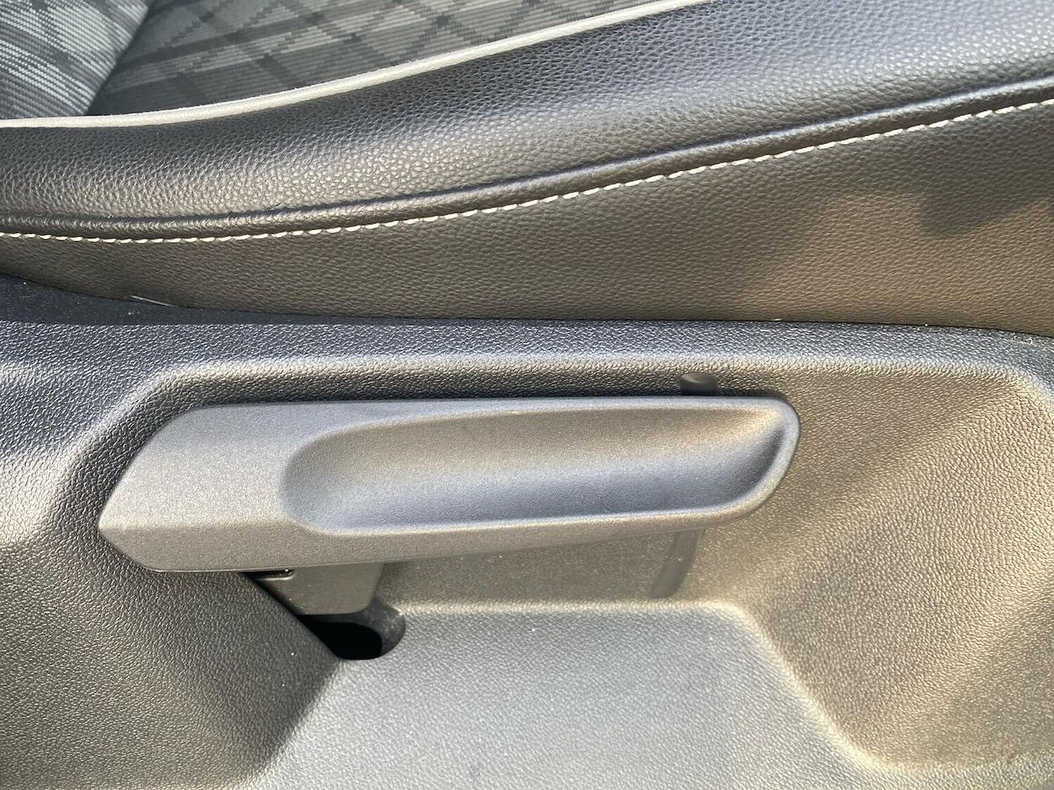 Used Volkswagen Tiguan 2023 for sale - 76490652: Photo 30