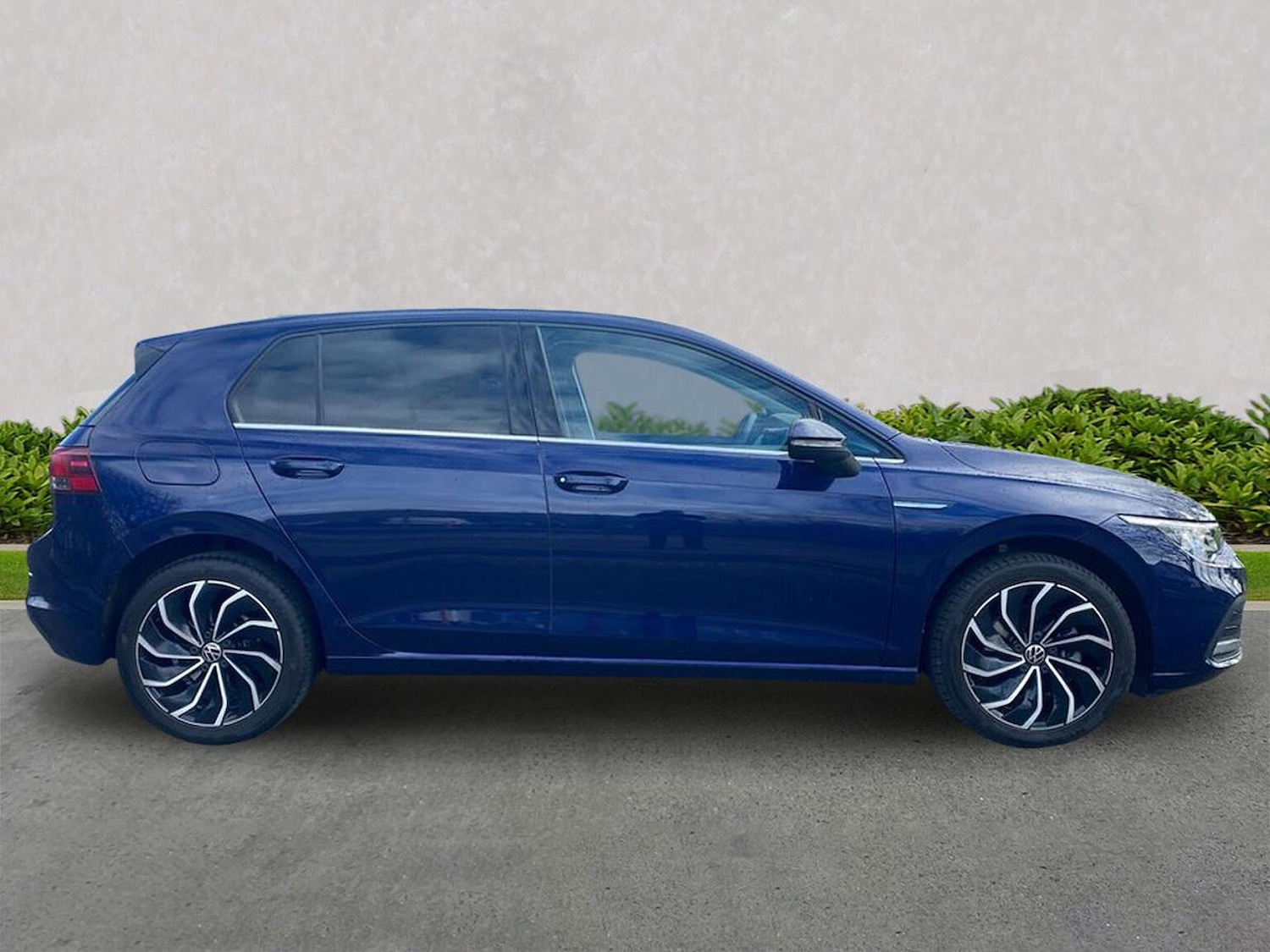 Used Volkswagen Golf 2023 for sale - 78195427: Photo 3