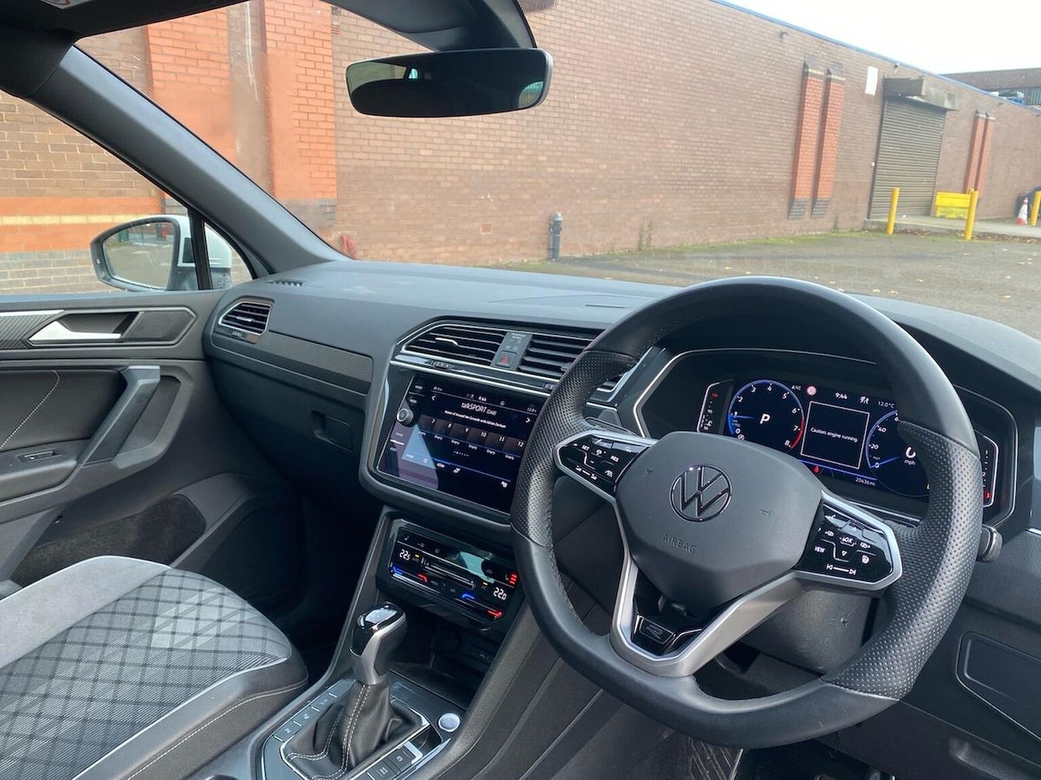 Used Volkswagen Tiguan 2023 for sale - 76430831: Photo 15