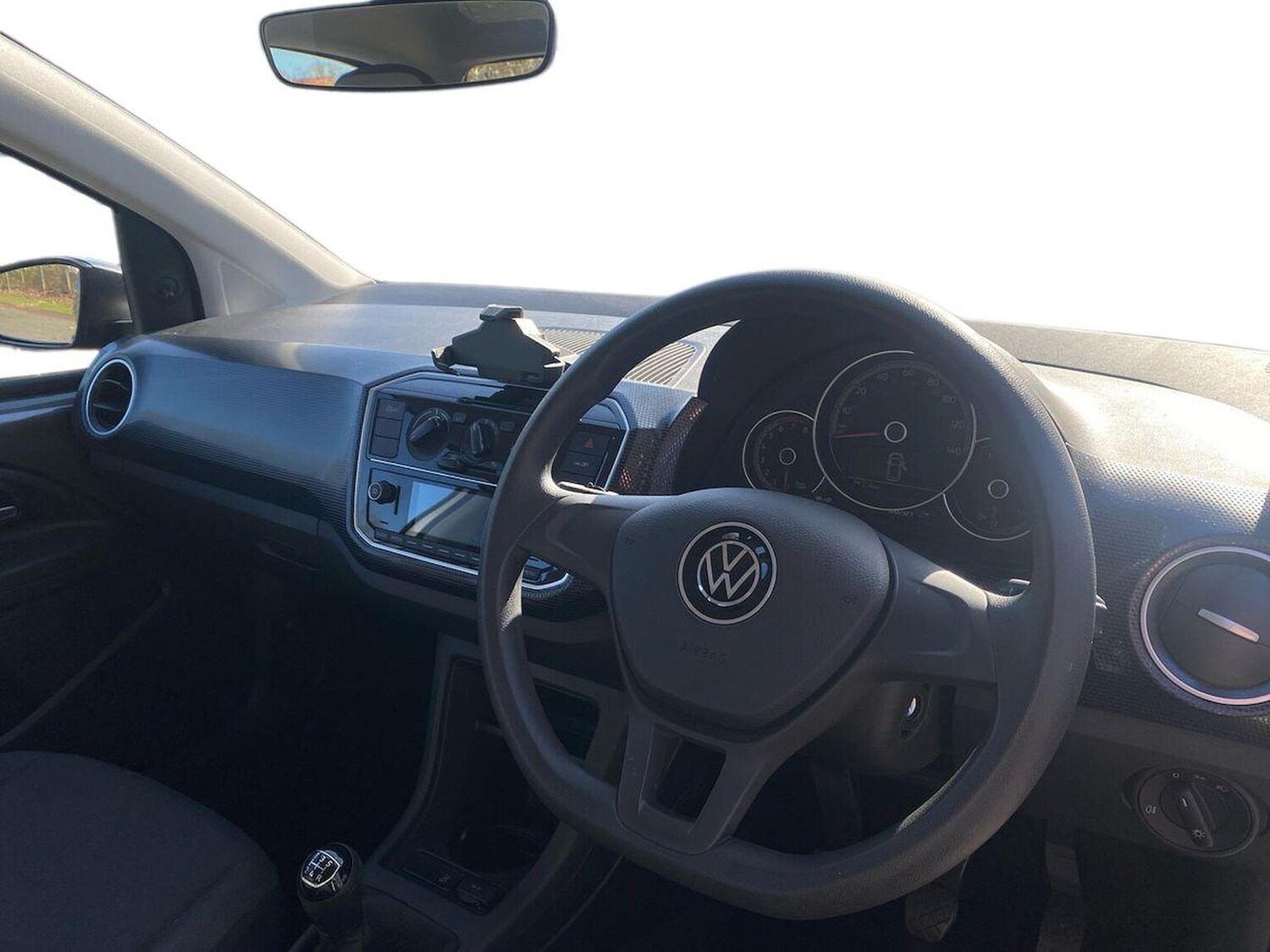 Used Volkswagen up! 2023 for sale - 78195290: Photo 15