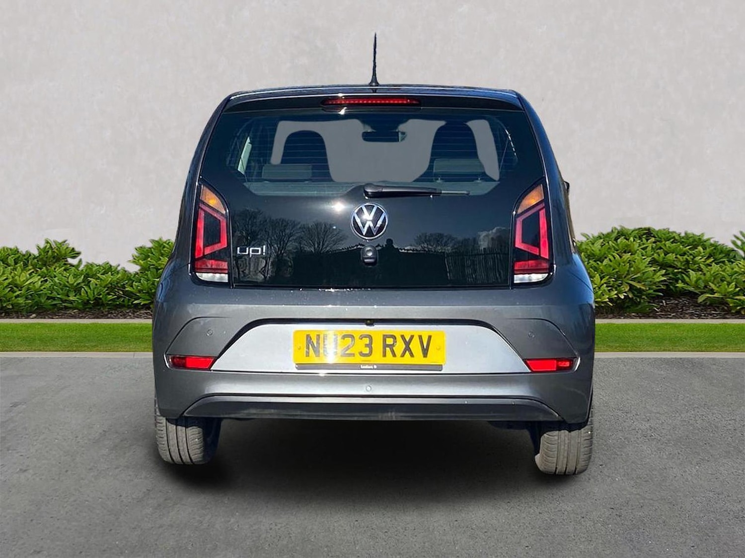 Used Volkswagen up! 2023 for sale - 78195290: Photo 4