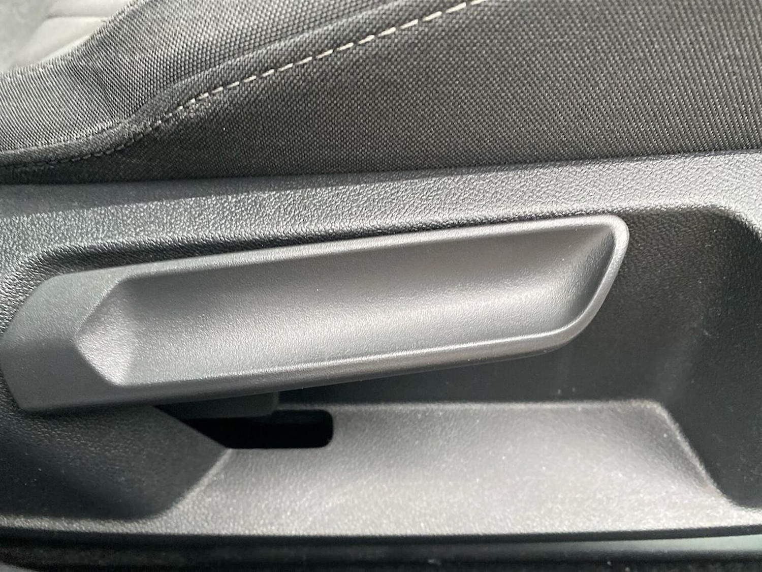 Used Volkswagen Golf 2020 for sale - 76741213: Photo 30