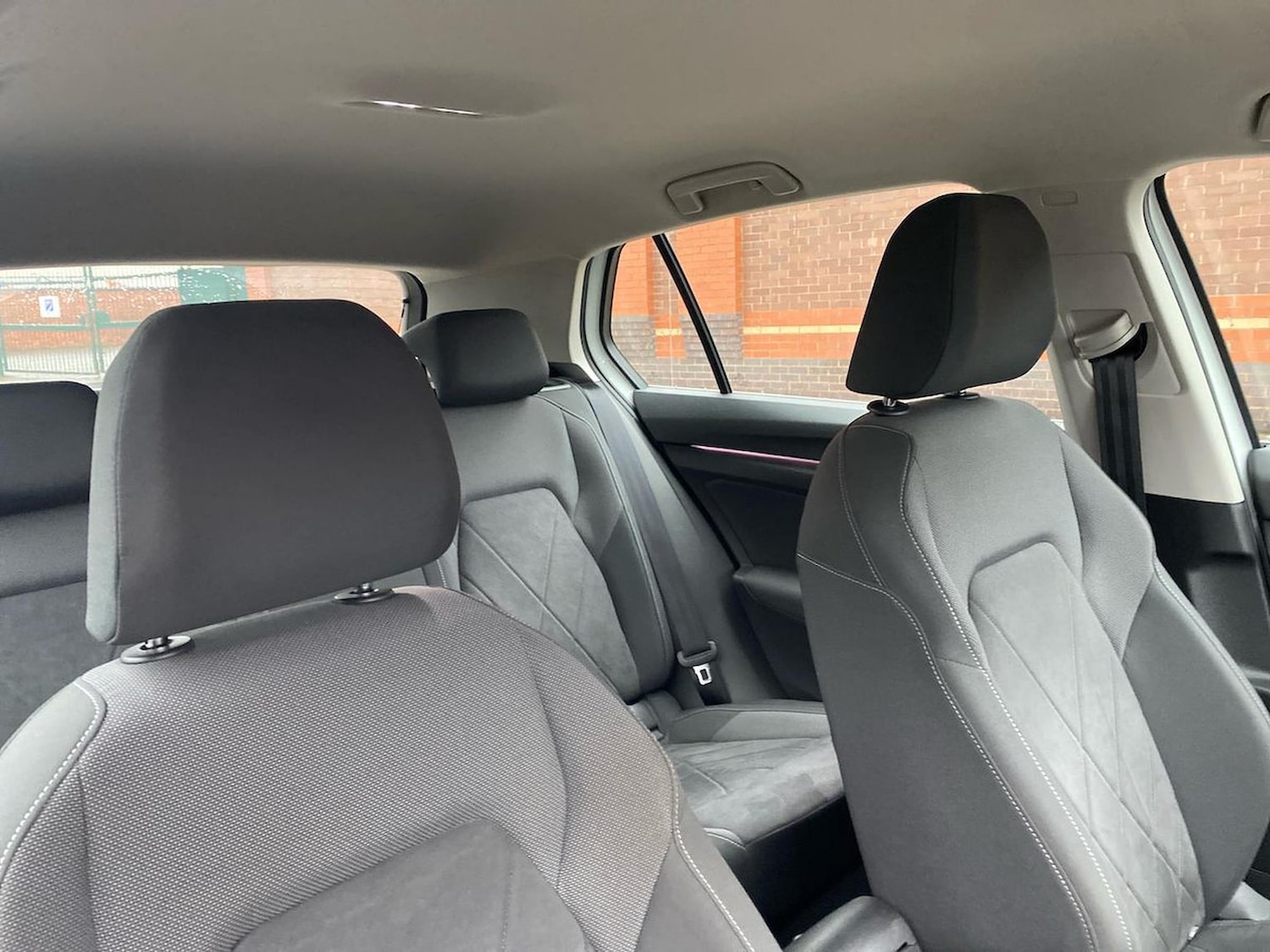 Used Volkswagen Golf 2020 for sale - 76741213: Photo 31