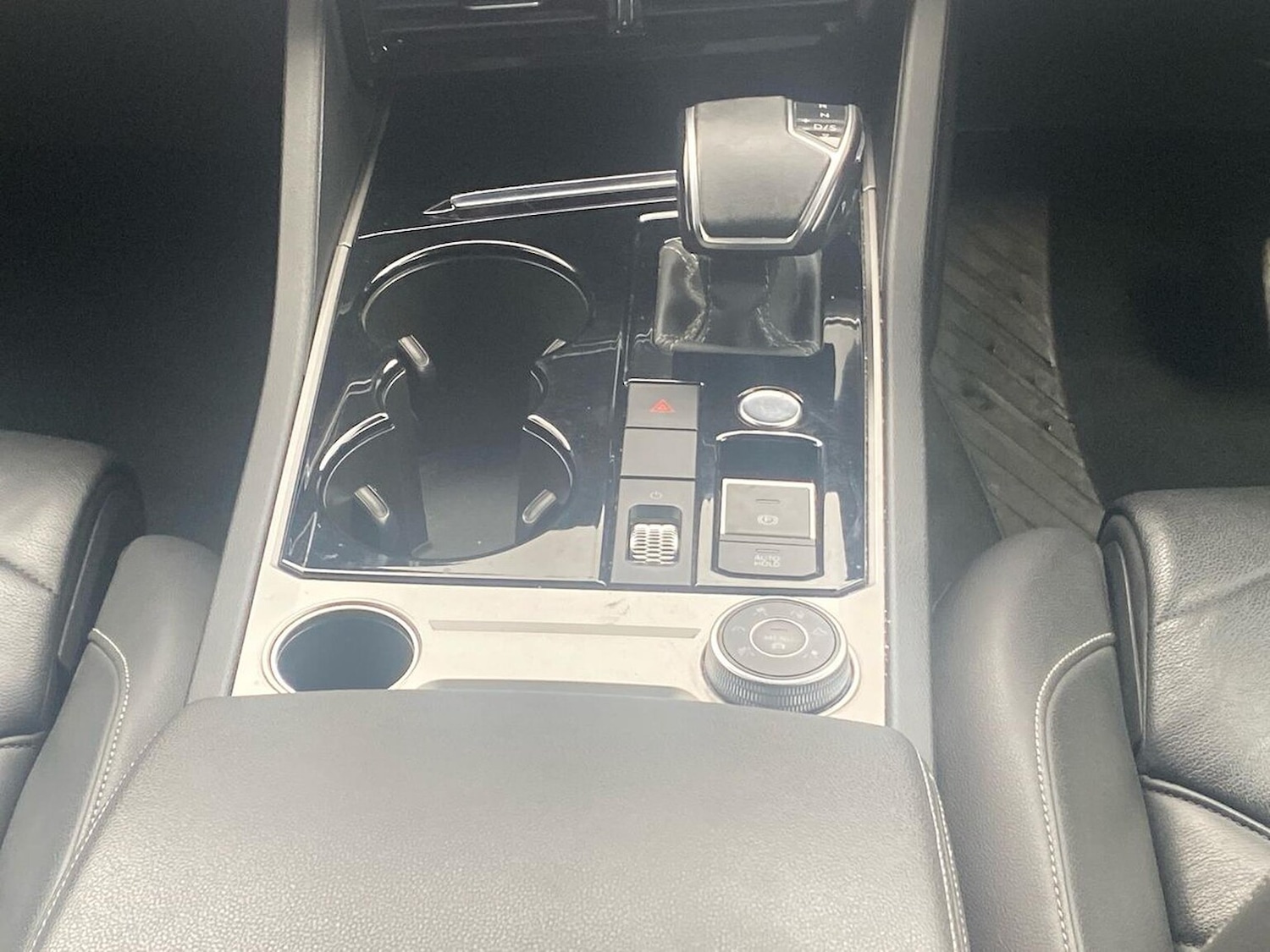 Used Volkswagen Touareg 2020 for sale - 76554282: Photo 14