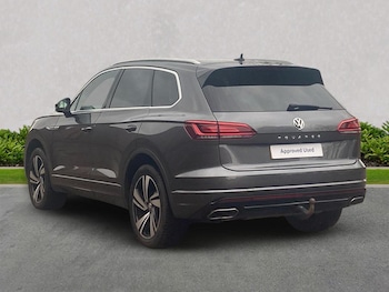 Used Volkswagen Touareg 2020 for sale - 76554282: Photo