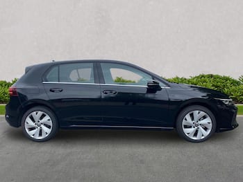 Used Volkswagen Golf 2025 for sale - 79739628: Photo