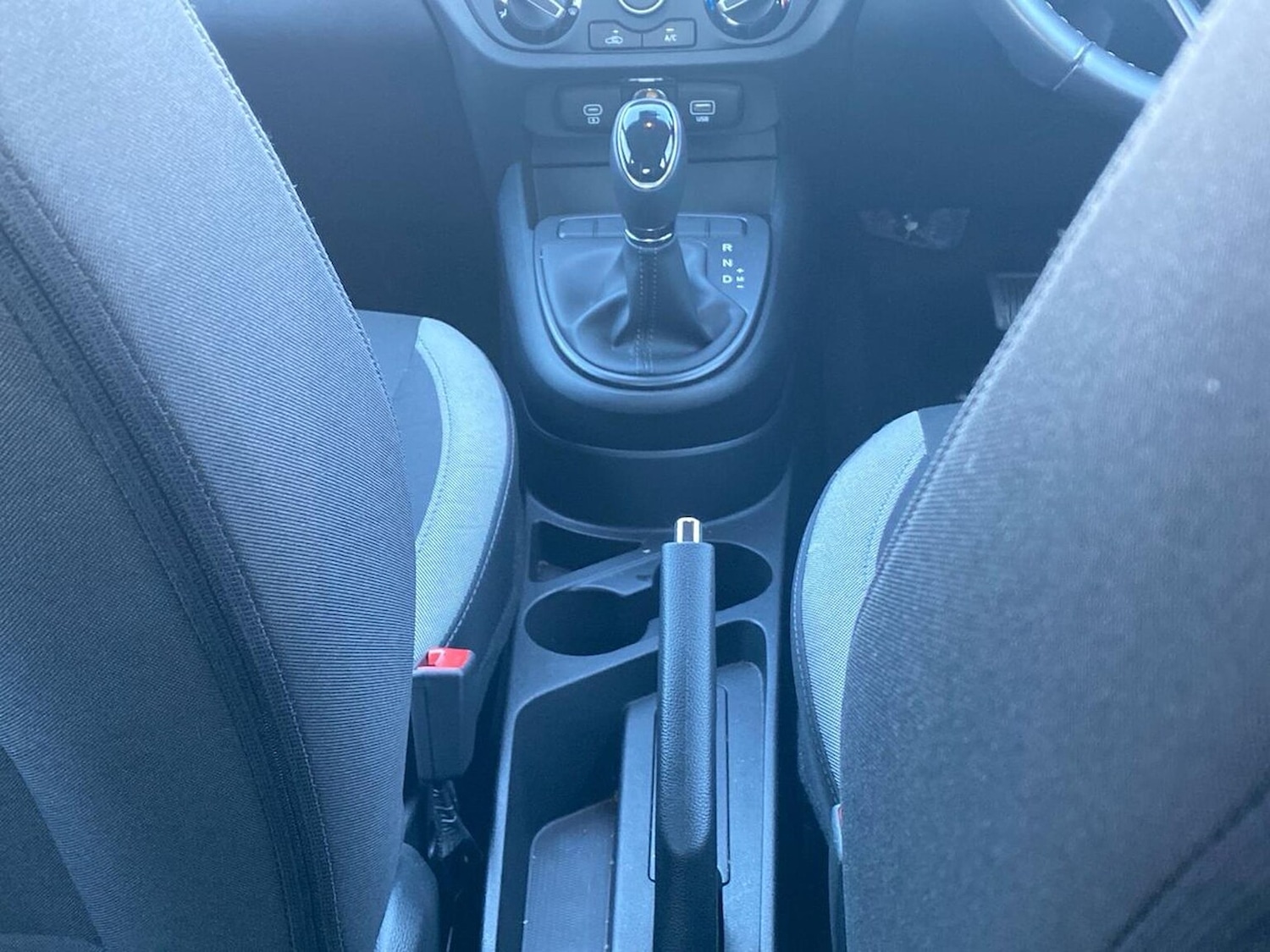 Used Hyundai i10 2024 for sale - 76402457: Photo 13