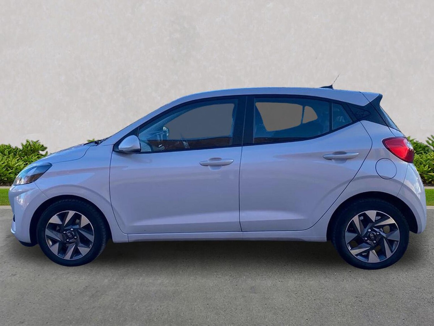 Used Hyundai i10 2024 for sale - 76402457: Photo 19