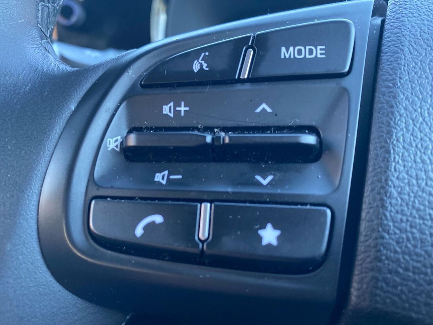 Used Hyundai i10 2024 for sale - 76402457: Photo 27