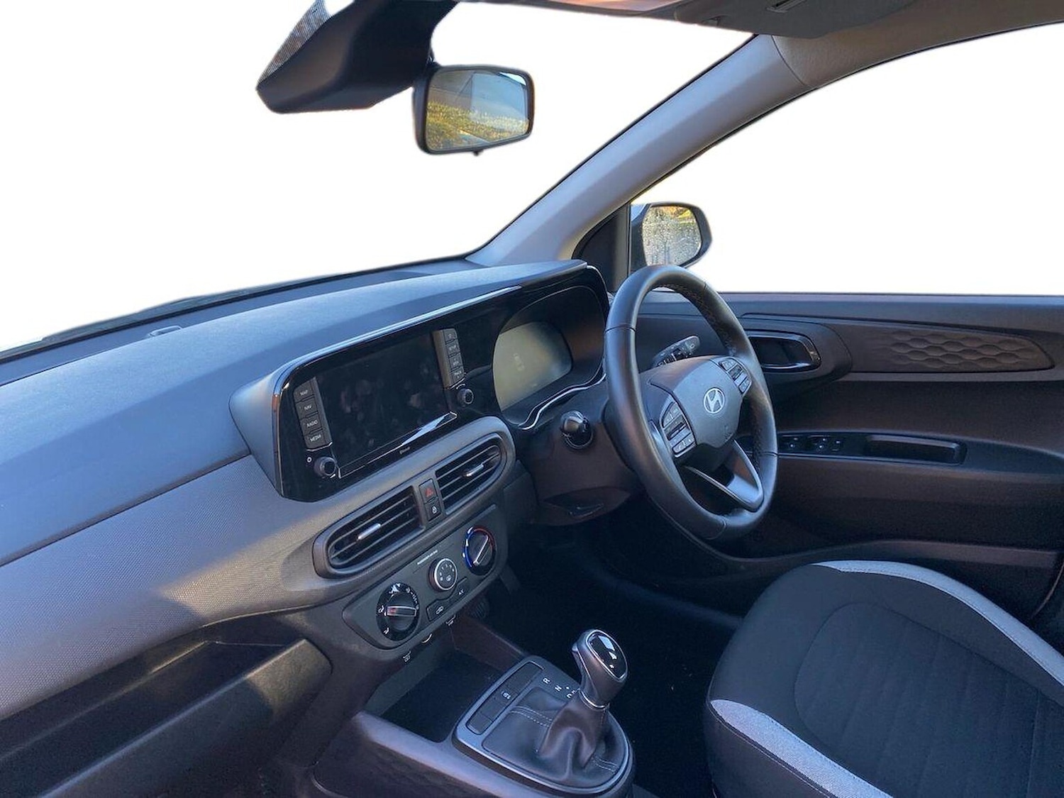 Used Hyundai i10 2024 for sale - 76402457: Photo 7