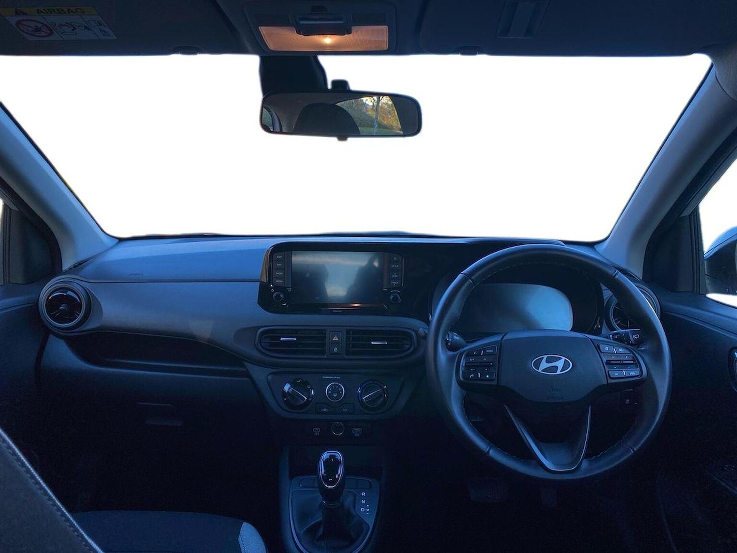 Used Hyundai i10 2024 for sale - 76402457: Photo 8