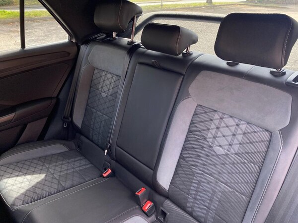 Used Volkswagen T-Roc 2022 for sale - 75718042: Photo 16