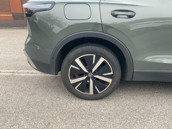 Used Volkswagen Tiguan 2024 for sale - 76288577: Photo 7