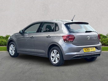 Used Volkswagen Polo 2018 for sale - 78858660: Photo