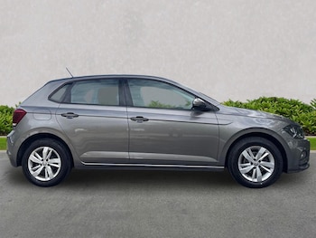 Used Volkswagen Polo 2018 for sale - 78858660: Photo