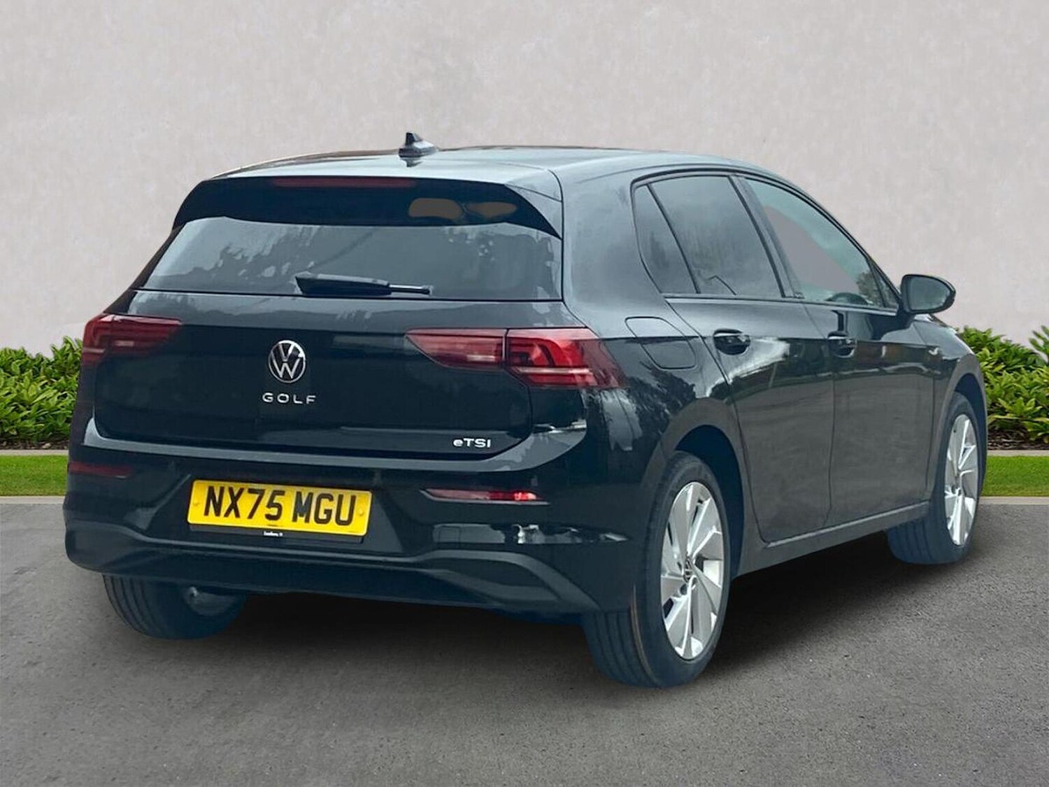 Used Volkswagen Golf 2025 for sale - 76212028: Photo 18
