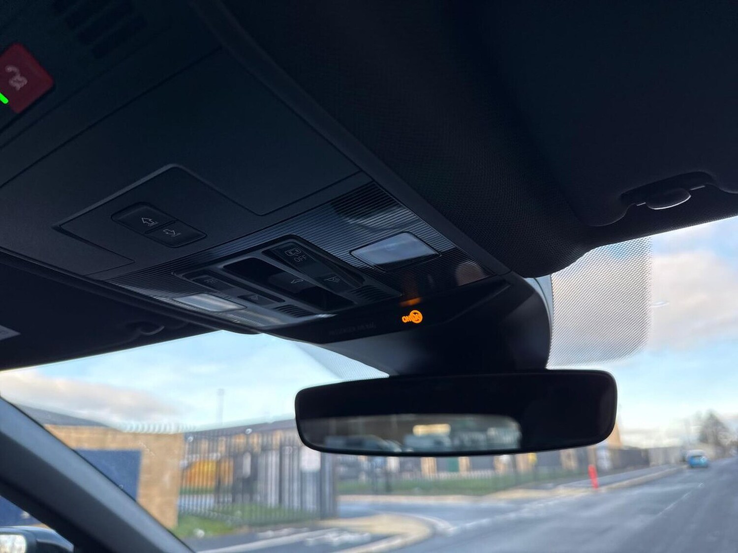 Used Volkswagen T-Roc 2025 for sale - 77528872: Photo 14