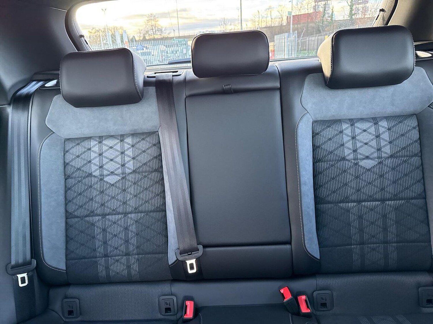 Used Volkswagen T-Roc 2025 for sale - 77528872: Photo 16