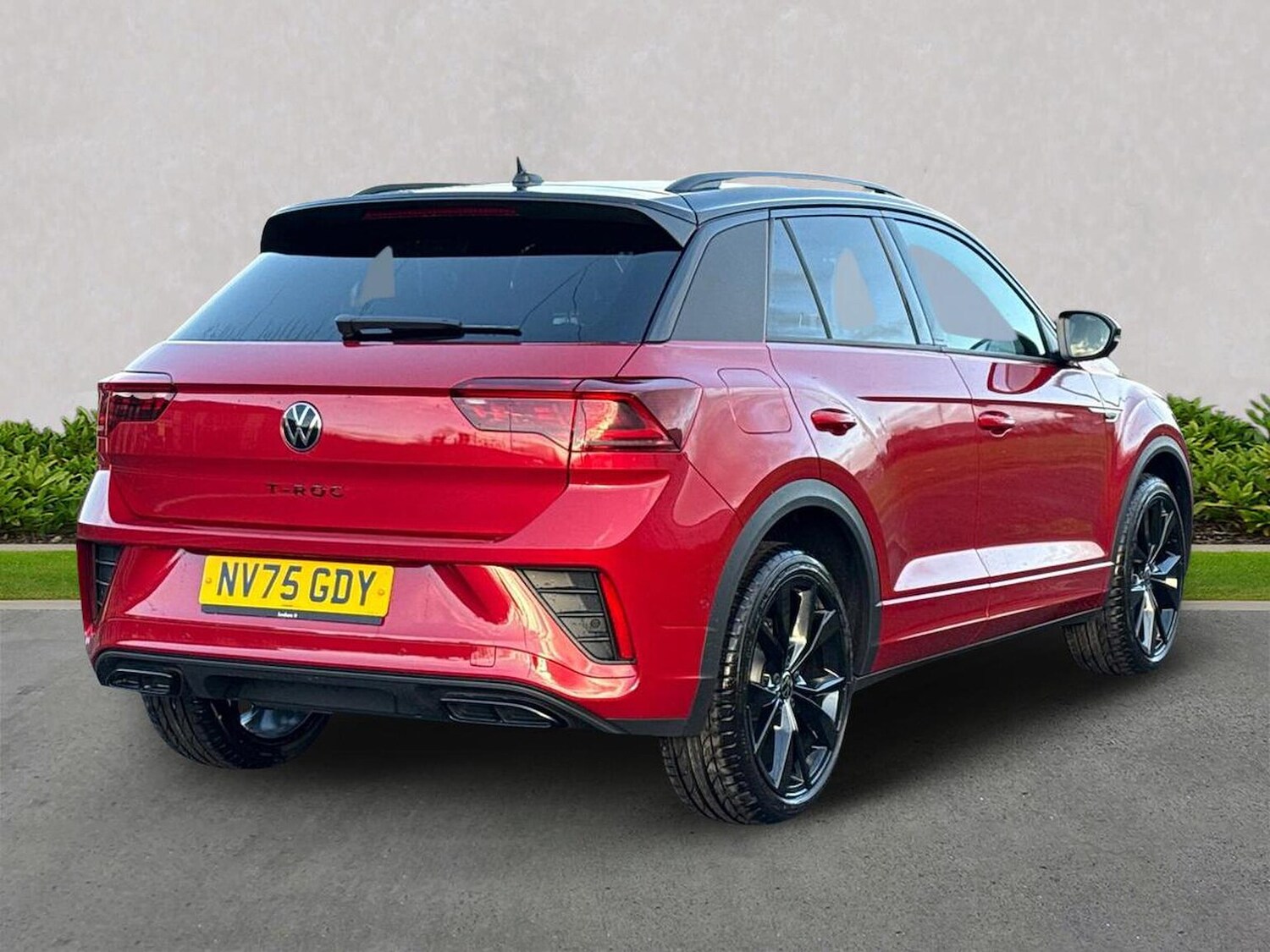 Used Volkswagen T-Roc 2025 for sale - 77528872: Photo 18