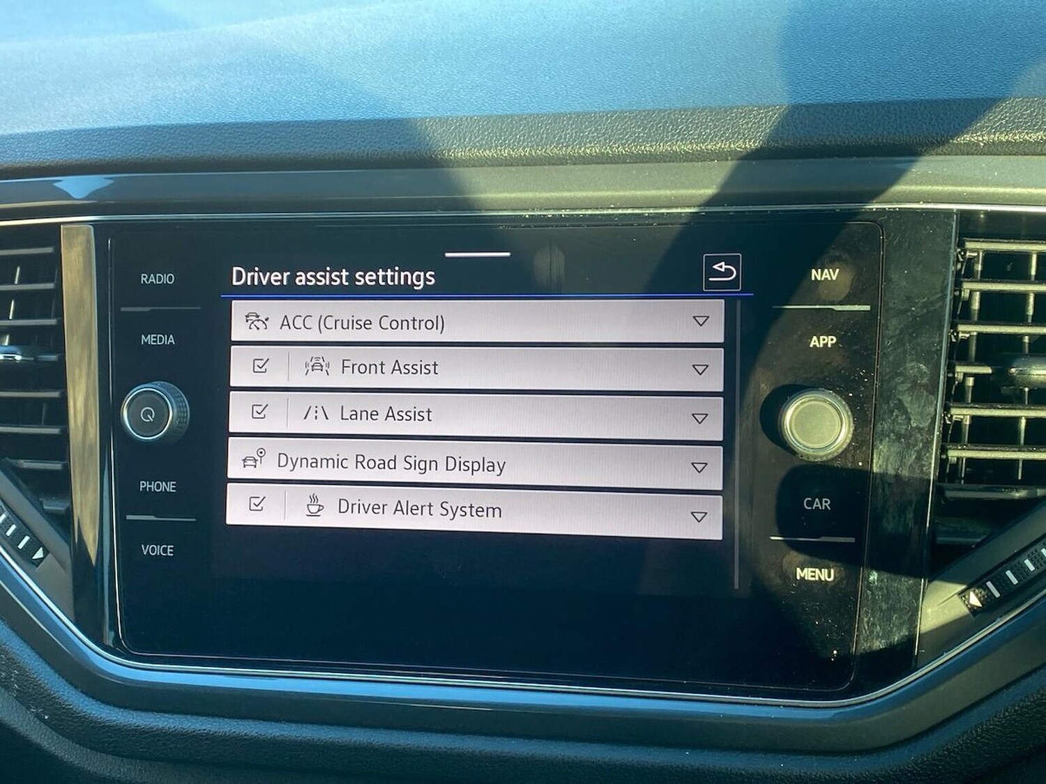 Used Volkswagen T-Roc 2022 for sale - 77487967: Photo 22