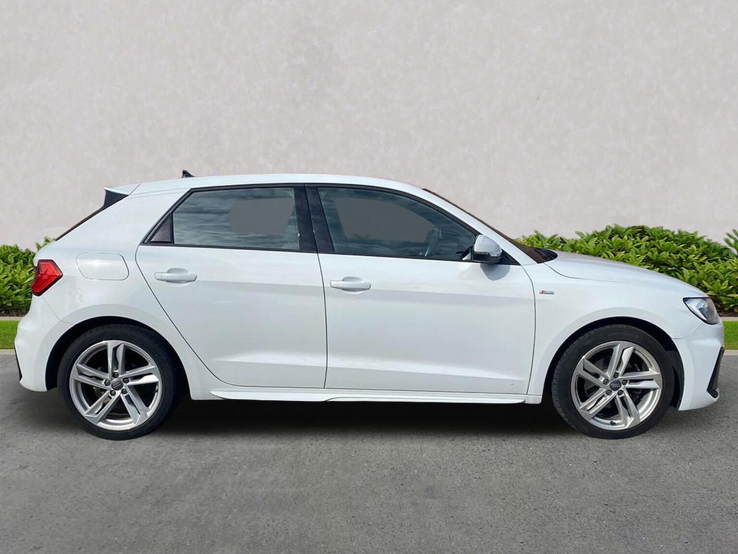 Used Audi A1 2018 for sale - 76102487: Photo 3
