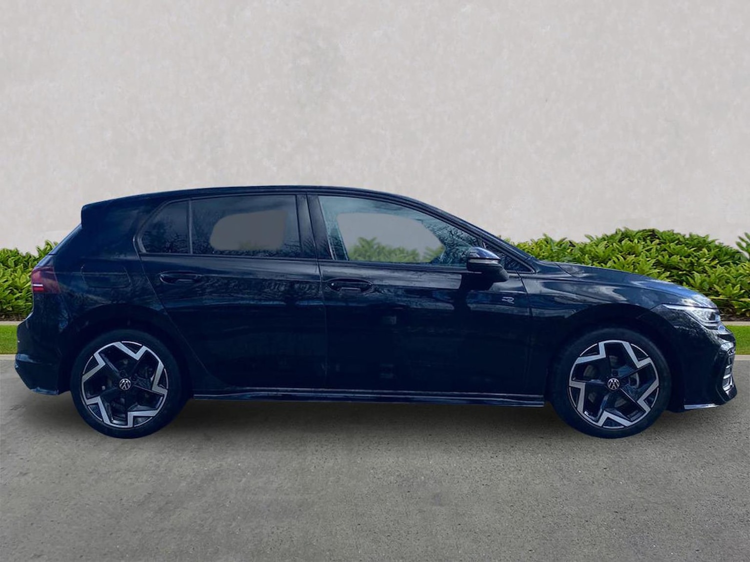 Used Volkswagen Golf 2025 for sale - 78195352: Photo 3