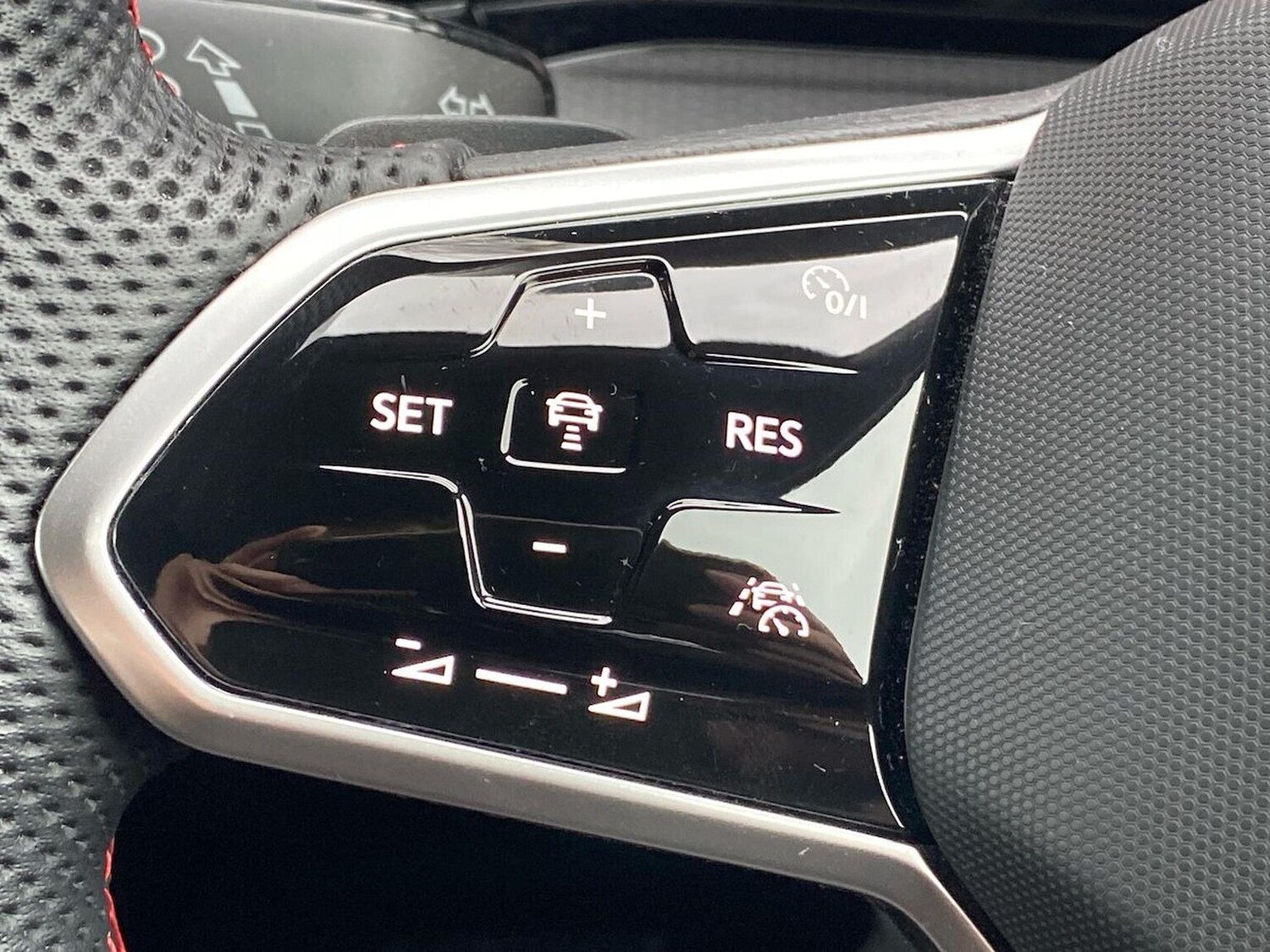 Used Volkswagen Golf 2023 for sale - 78194860: Photo 27