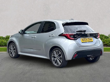 Used Toyota Yaris 2024 for sale - 78606049: Photo
