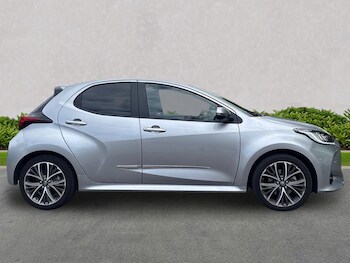 Used Toyota Yaris 2024 for sale - 78606049: Photo
