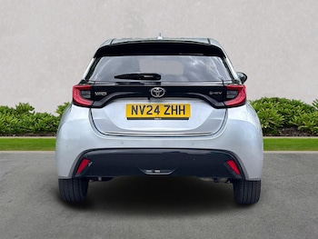 Used Toyota Yaris 2024 for sale - 78606049: Photo