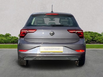 Used Volkswagen Polo 2022 for sale - 77487982: Photo