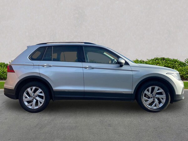 Used Volkswagen Tiguan 2021 for sale - 76187068: Photo 3