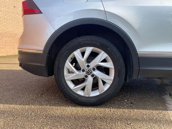 Used Volkswagen Tiguan 2021 for sale - 76187068: Photo 6