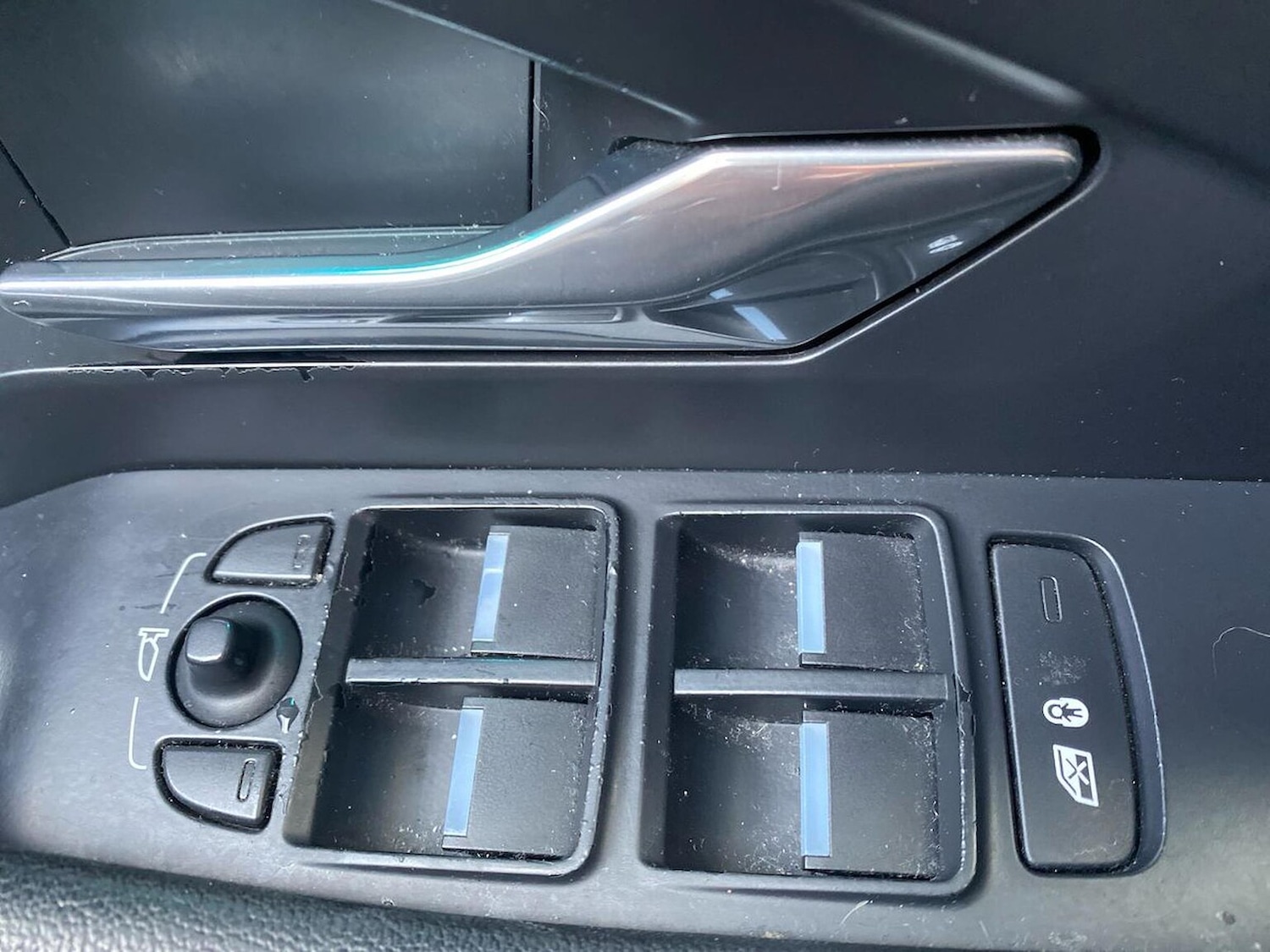 Used Jaguar E-Pace 2019 for sale - 76682570: Photo 21