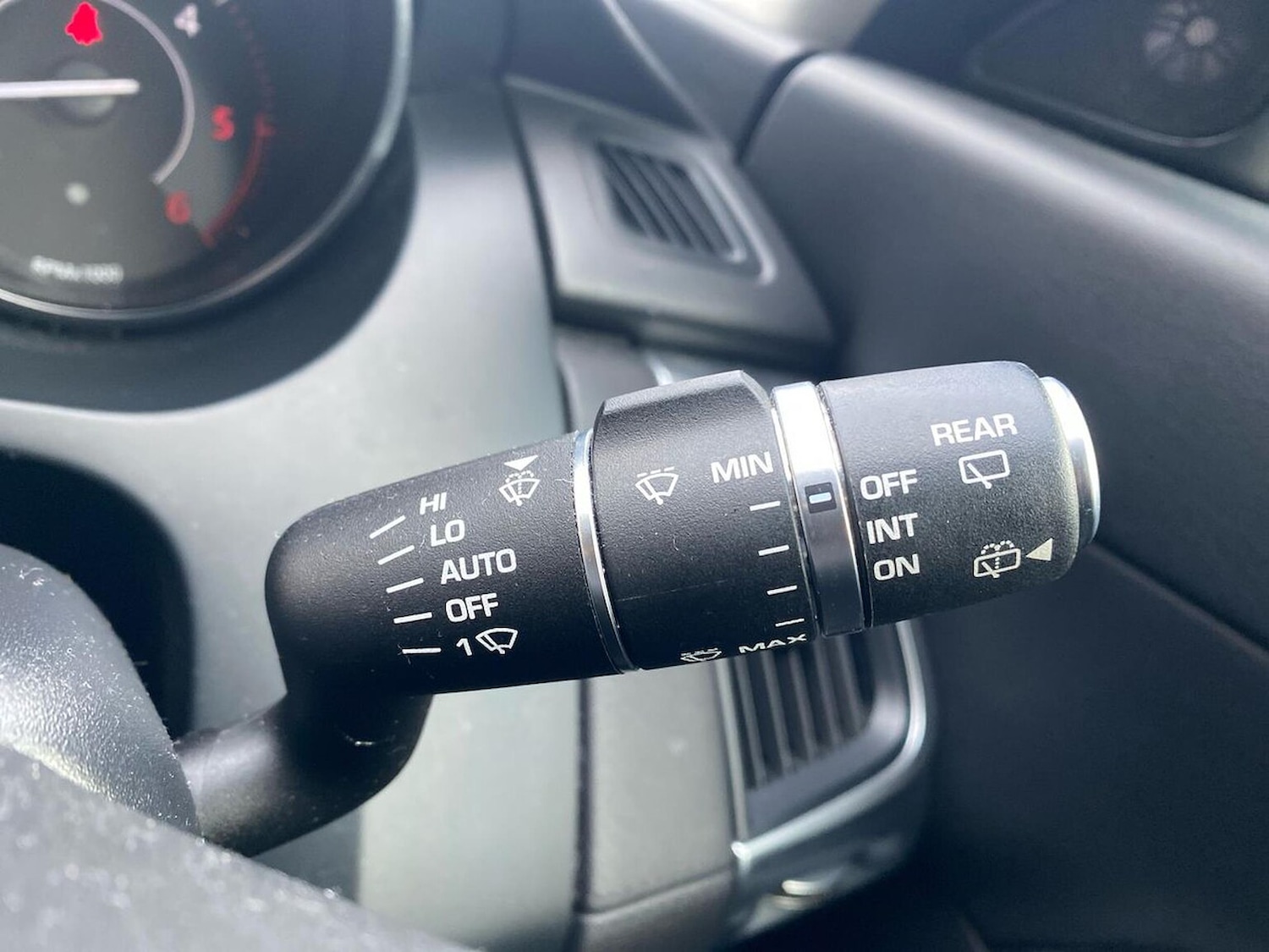 Used Jaguar E-Pace 2019 for sale - 76682570: Photo 28